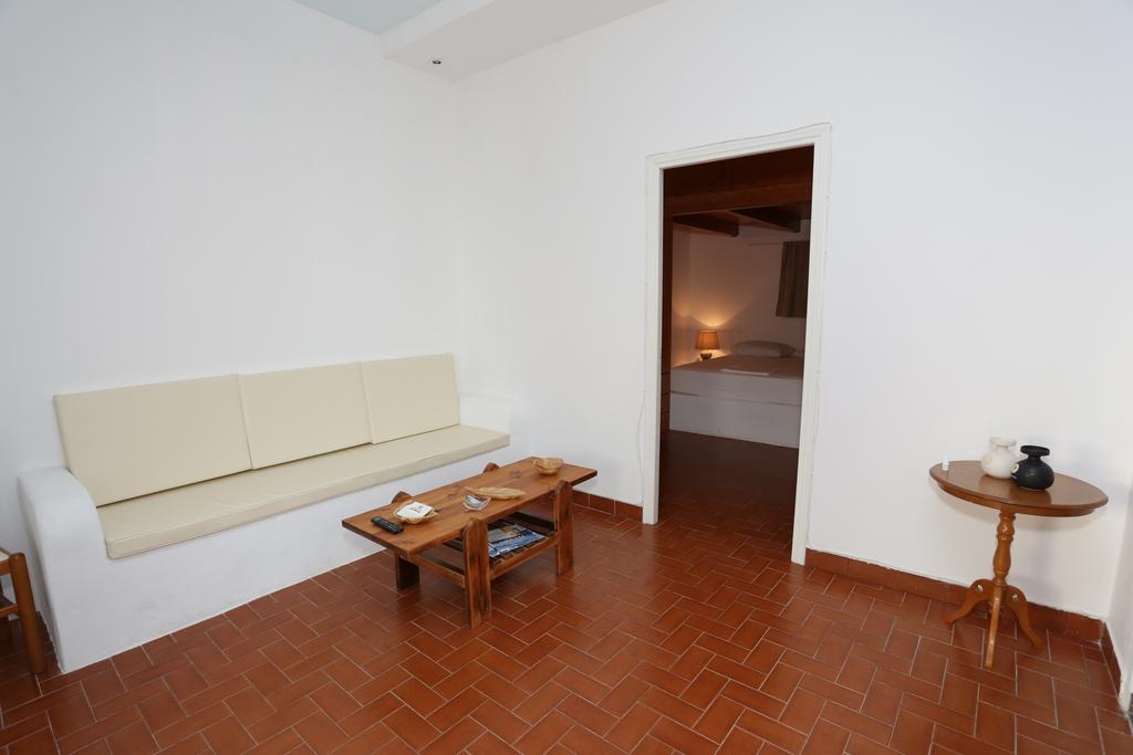 ενοικιαζομενα δωματια ρωμανος, DELUXE SUITE, www.suitesartemis.gr