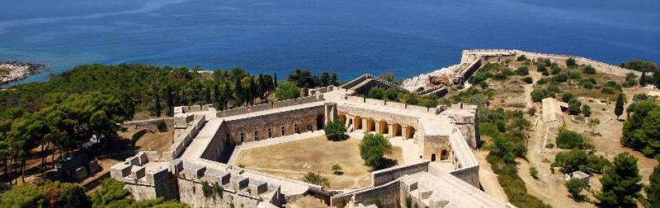 , New Navarino fortress, www.suitesartemis.gr