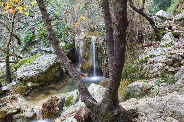 , The Polylimnio Waterfalls in Messinia, www.suitesartemis.gr